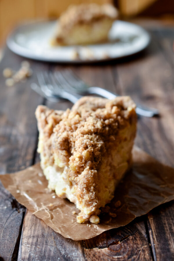 Pennsylvania Dutch Sour Cream Apple Pie - Avi Pie